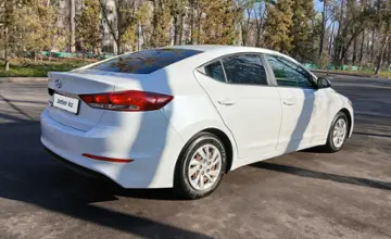 Hyundai Elantra 2018 года за 6 500 000 тг. в Алматы фото 2