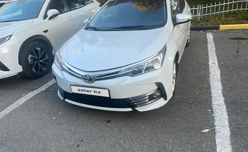 Toyota Corolla 2018 года за 9 000 000 тг. в Усть-Каменогорск