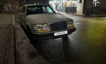 Mercedes-Benz E-Класс 1992 года за 700 000 тг. в Талдыкорган фото 1