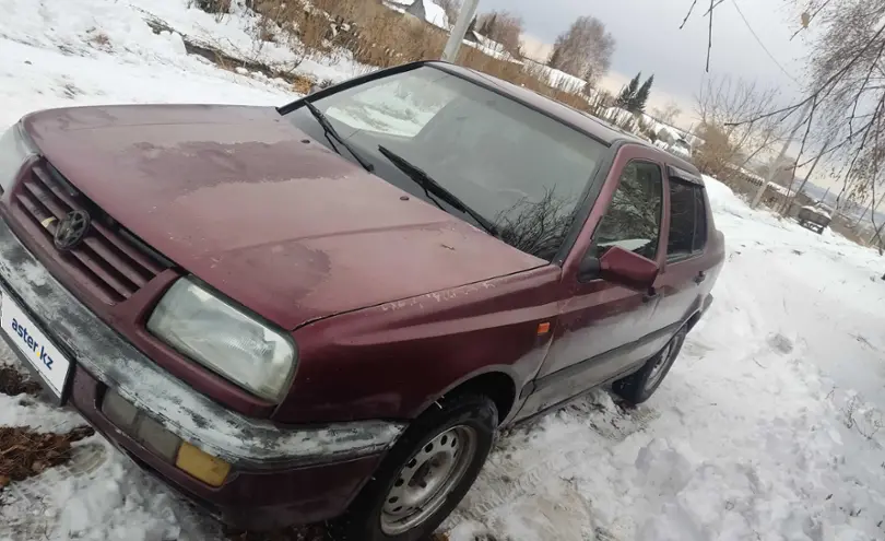 Volkswagen Vento 1993 года за 850 000 тг. в Восточно-Казахстанская область