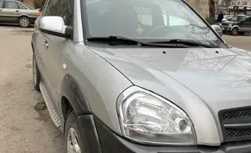 Hyundai Tucson 2005 года за 5 600 000 тг. в Восточно-Казахстанская область фото 2