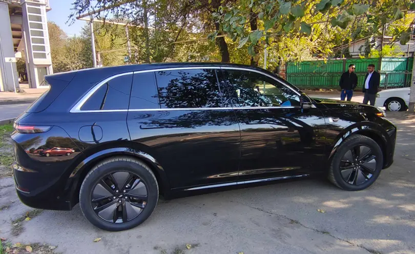 LiXiang L7 2025 года за 31 000 000 тг. в Алматы