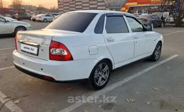 LADA (ВАЗ) Priora 2013 года за 2 200 000 тг. в Алматы