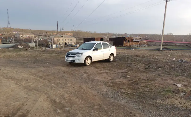 LADA (ВАЗ) Granta 2014 года за 2 100 000 тг. в Акмолинская область фото 2