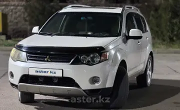 Mitsubishi Outlander 2007 года за 6 400 000 тг. в Алматы фото 2