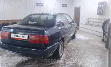 Volkswagen Passat 1994 года за 1 250 000 тг. в Астана фото 2