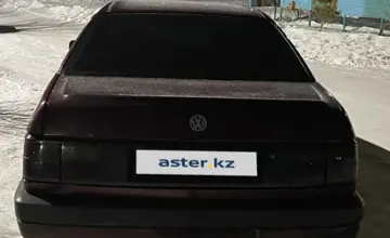 Volkswagen Passat 1991 года за 1 500 000 тг. в Астана фото 4