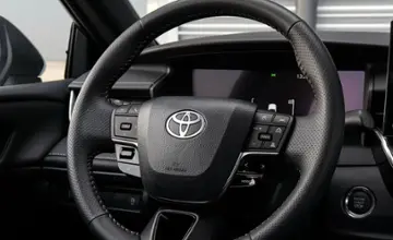 Toyota Camry 2025 года за 17 600 000 тг. в Алматы фото 4
