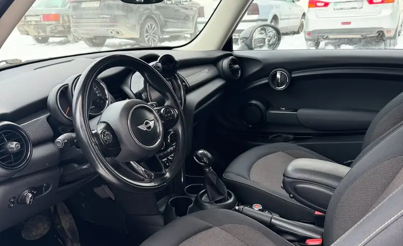 MINI Hatch 2017 года за 11 500 000 тг. в Костанайская область фото 5