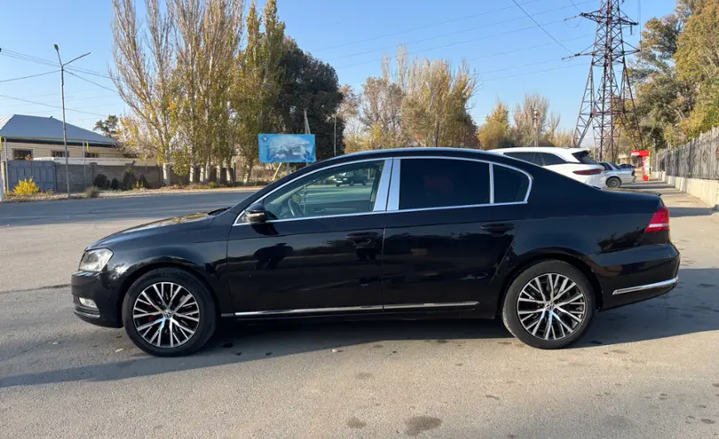 Volkswagen Passat 2011 года за 5 500 000 тг. в Алматы