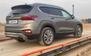 Hyundai Santa Fe 2020 года за 13 000 000 тг. в Алматы фото 4
