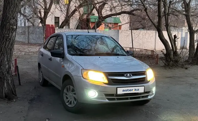 LADA (ВАЗ) Granta 2015 года за 2 400 000 тг. в Павлодарская область фото 1