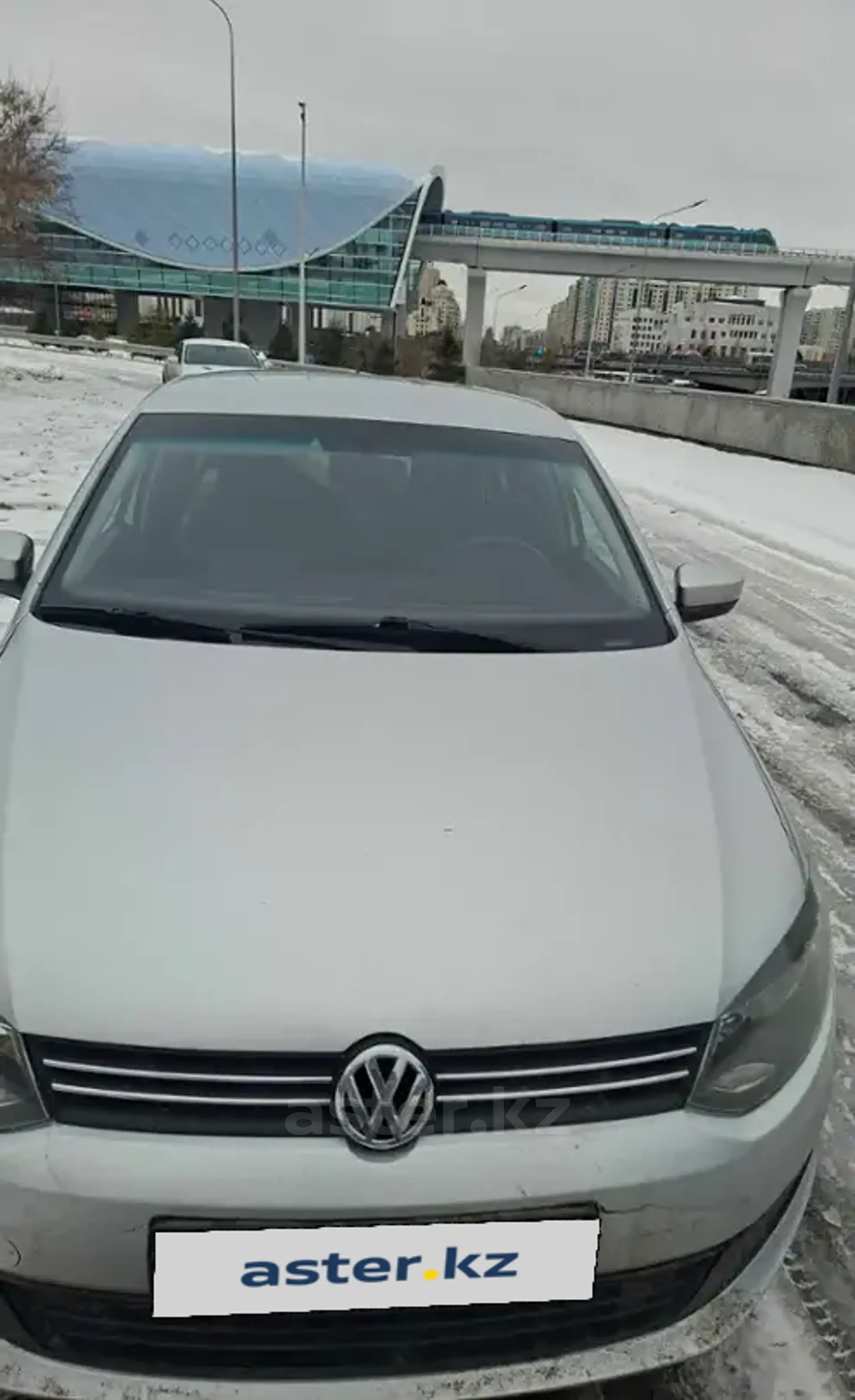 Volkswagen Polo 2013 года за 4 600 000 тг. в Астана фото 2