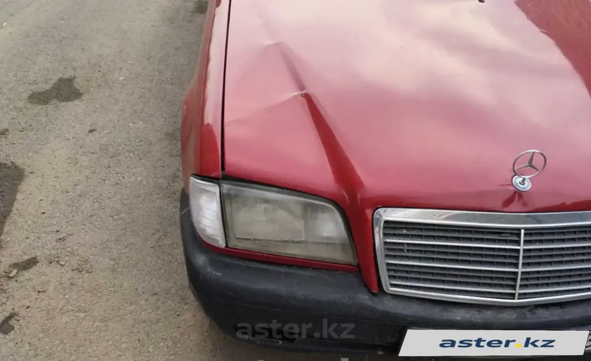 Mercedes-Benz C-Класс 1993 года за 1 050 000 тг. в Астана фото 3