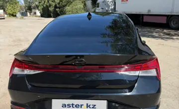Hyundai Elantra 2021 года за 9 300 000 тг. в Алматы фото 4