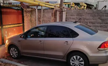 Volkswagen Polo 2018 года за 5 600 000 тг. в Алматы