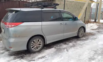 Toyota Estima 2006 года за 7 000 000 тг. в Астана фото 2