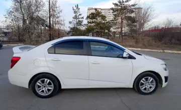 Chevrolet Aveo 2014 года за 3 500 000 тг. в Караганда фото 3