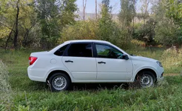 LADA (ВАЗ) Granta 2020 года за 4 150 000 тг. в Усть-Каменогорск фото 3