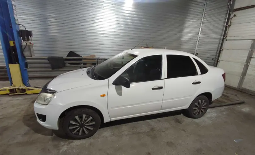 LADA (ВАЗ) Granta 2015 года за 2 000 000 тг. в Уральск фото 1
