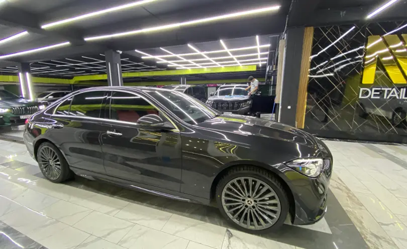 Mercedes-Benz C-Класс 2022 года за 25 500 000 тг. в Астана фото 3
