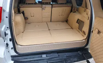 Toyota Land Cruiser Prado 2011 года за 13 700 000 тг. в Астана