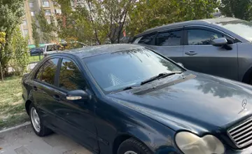 Mercedes-Benz C-Класс 2002 года за 2 200 000 тг. в Алматы фото 2