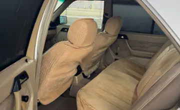 Mercedes-Benz E-Класс 1992 года за 1 190 000 тг. в Семей фото 4