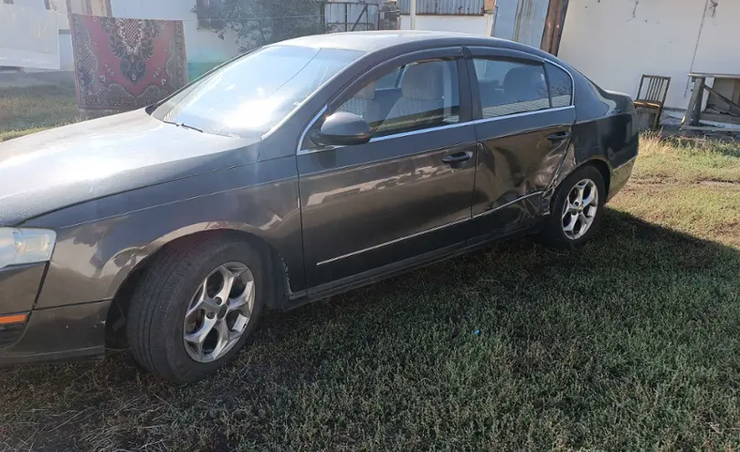 Volkswagen Passat 2005 года за 2 950 000 тг. в Алматы