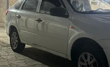 LADA (ВАЗ) Granta 2014 года за 2 500 000 тг. в Алматы фото 3