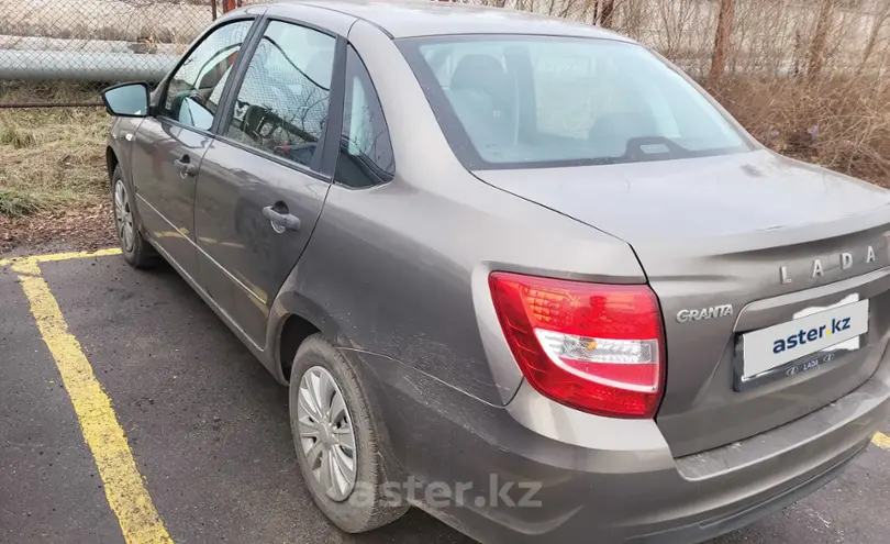 LADA (ВАЗ) Granta 2020 года за 4 000 000 тг. в Павлодар фото 2