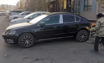 Volkswagen Passat 2011 года за 5 500 000 тг. в Алматы фото 2