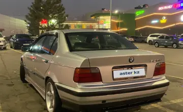BMW 3 серии 1994 года за 2 500 000 тг. в Алматы