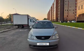 Kia Carens 2003 года за 2 700 000 тг. в Петропавловск фото 1