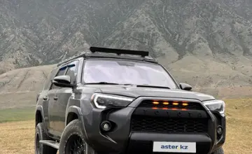 Toyota 4Runner 2014 года за 20 000 000 тг. в Алматы фото 2
