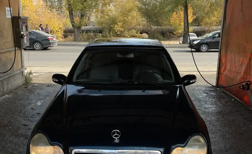 Mercedes-Benz C-Класс 2002 года за 2 200 000 тг. в Алматы