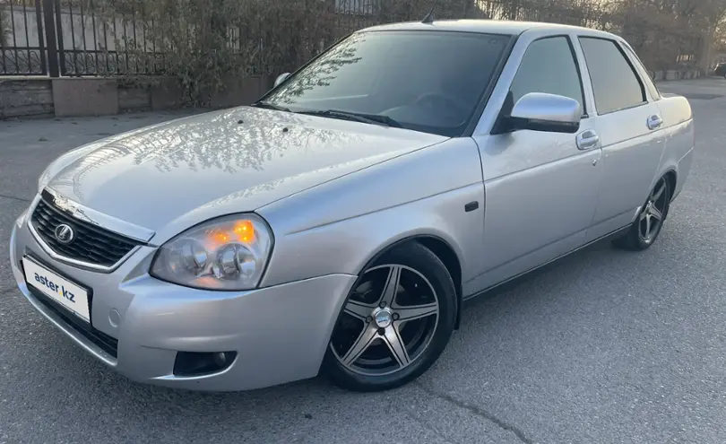 LADA (ВАЗ) Priora 2011 года за 1 500 000 тг. в Шымкент