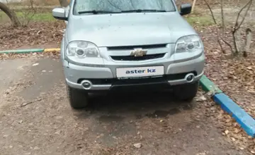 Chevrolet Niva 2013 года за 2 500 000 тг. в Западно-Казахстанская область фото 2