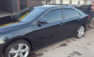 Toyota Camry 2014 года за 8 300 000 тг. в Алматы фото 2