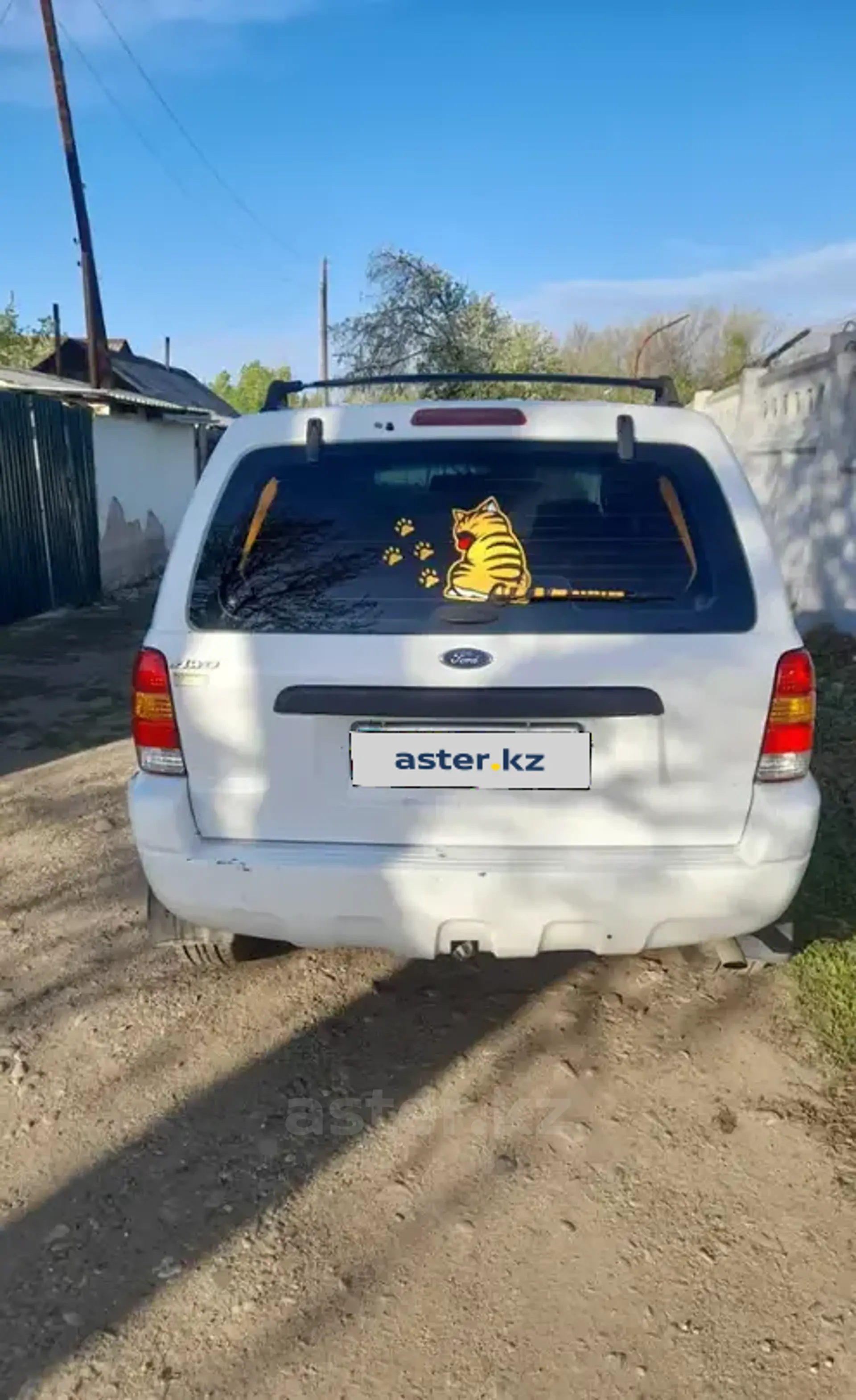 Ford Escape 2004 года за 3 800 000 тг. в Усть-Каменогорск