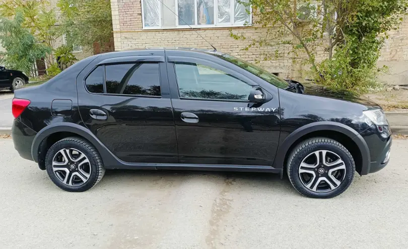 Renault Logan 2019 года за 5 200 000 тг. в Атырауская область фото 2