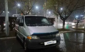 Toyota HiAce 1997 года за 5 500 000 тг. в Астана фото 2