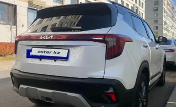 Kia Seltos 2023 года за 9 580 000 тг. в Астана фото 3