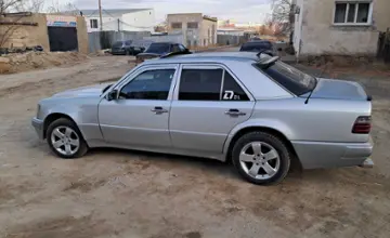 Mercedes-Benz E-Класс 1993 года за 3 900 000 тг. в Улытауская область фото 3