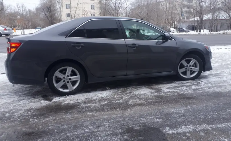 Toyota Camry 2013 года за 8 000 000 тг. в Шымкент
