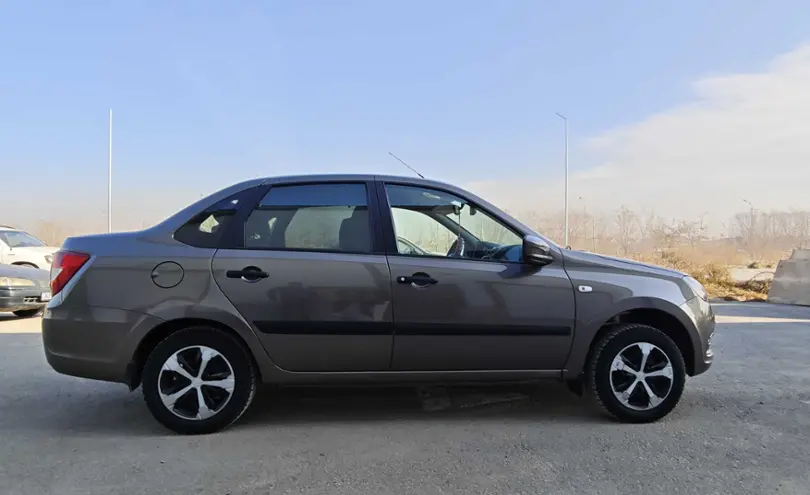 LADA (ВАЗ) Granta 2020 года за 3 900 000 тг. в Алматы фото 2