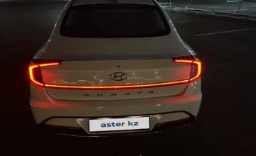 Hyundai Sonata 2023 года за 11 800 000 тг. в Астана