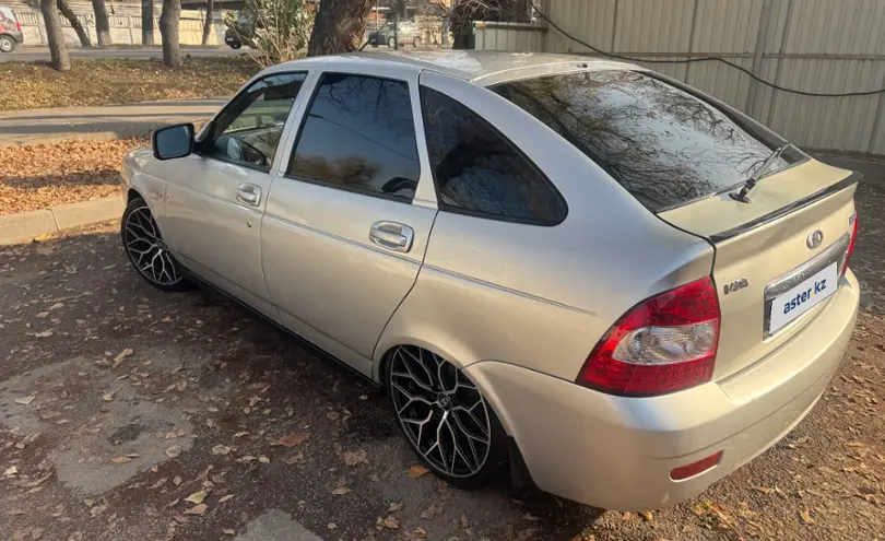 LADA (ВАЗ) Priora 2012 года за 1 850 000 тг. в Алматы фото 4