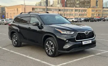 Toyota Highlander 2020 года за 21 000 000 тг. в Алматы фото 3