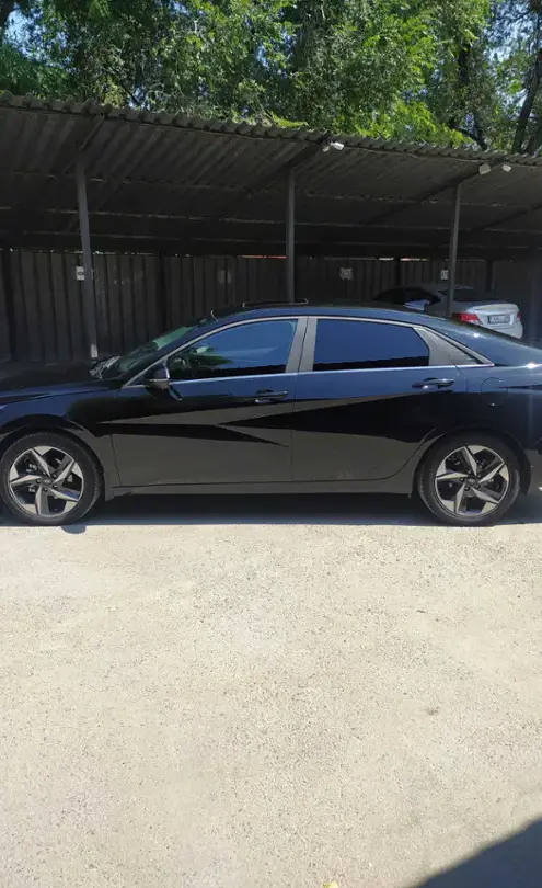 Hyundai Elantra 2022 года за 12 000 000 тг. в Алматы фото 4